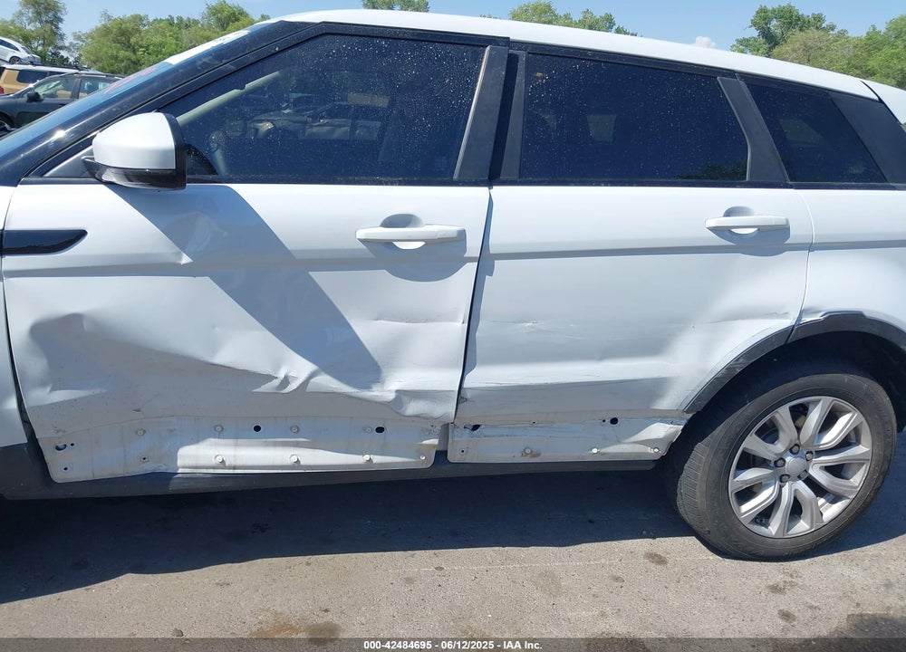 2015 LAND ROVER RANGE ROVER EVOQUE VIN: SALVN2BG5FH050604