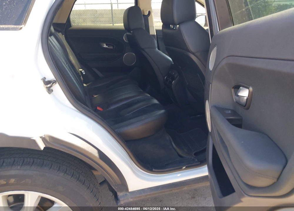2015 LAND ROVER RANGE ROVER EVOQUE VIN: SALVN2BG5FH050604