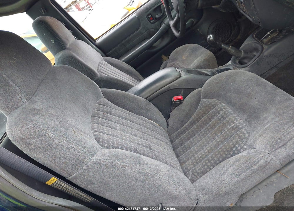 1999 CHEVROLET S-10 LS VIN: 1GCCS1443X8126214