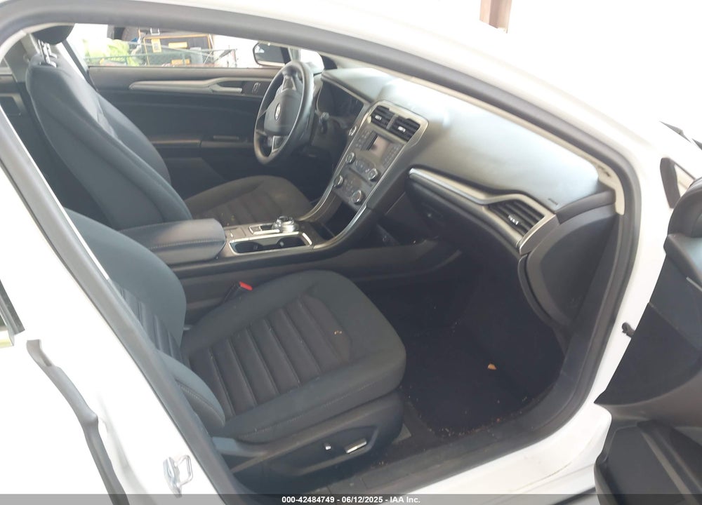 2017 FORD FUSION SE VIN: 3FA6P0H73HR351462