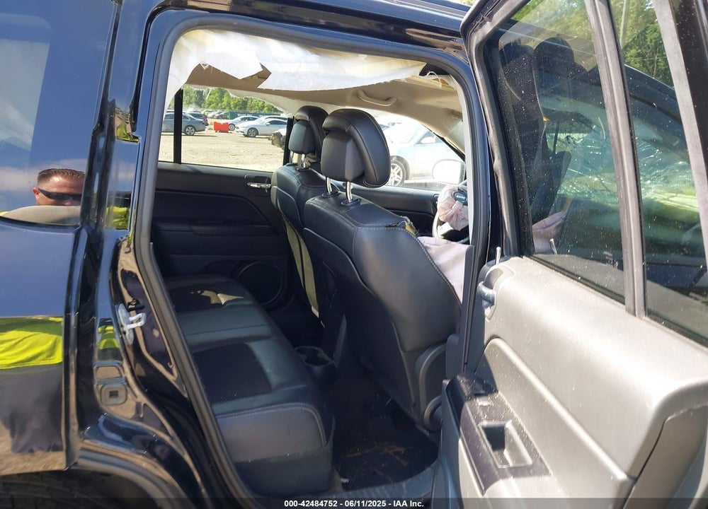 2014 JEEP COMPASS VIN: 1C4NJCBA7ED730224