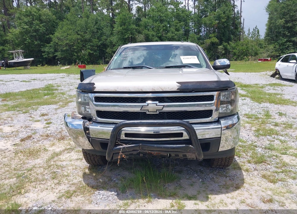 2009 CHEVROLET SILVERADO 1500 LT VIN: 3GCEK23359G208840