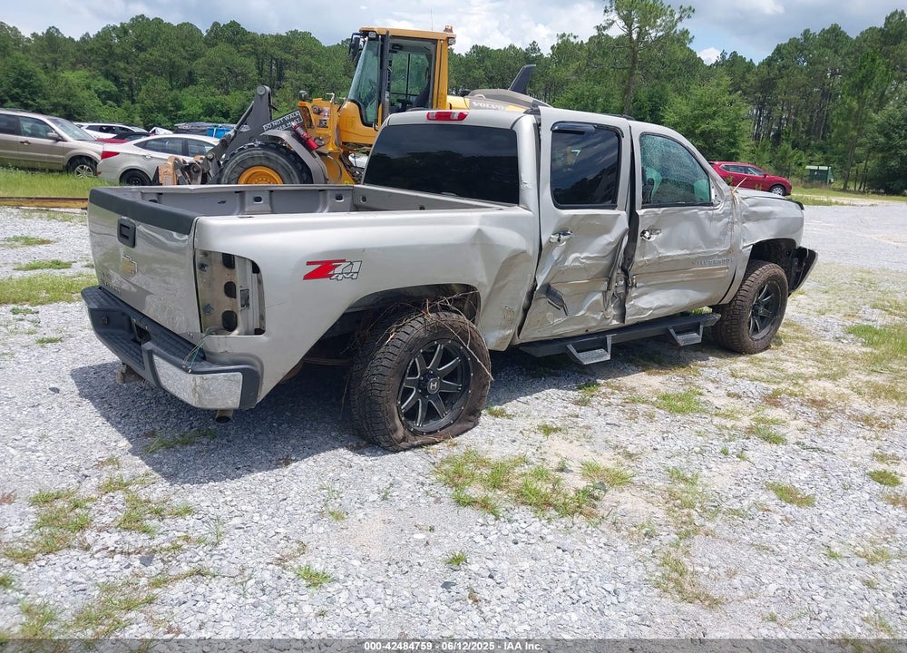 2009 CHEVROLET SILVERADO 1500 LT VIN: 3GCEK23359G208840