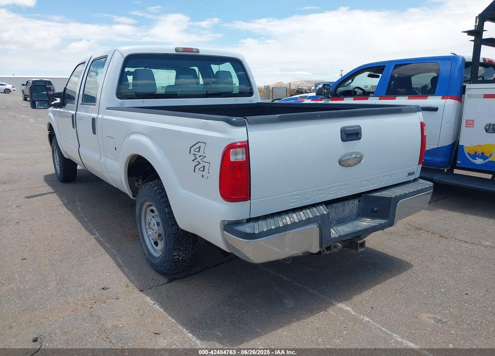 2011 FORD F-250 VIN: 1FT7W2B6XBEC15207