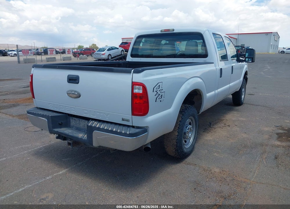 2011 FORD F-250 VIN: 1FT7W2B6XBEC15207