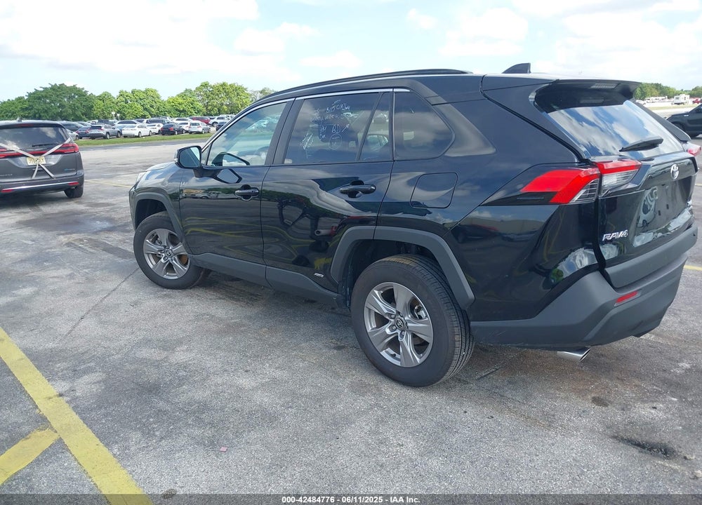 2025 TOYOTA RAV4 HYBRID XLE VIN: 4T3RWRFV1SU164675