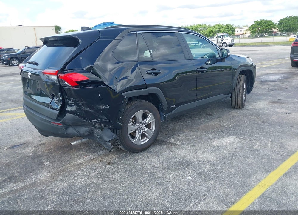 2025 TOYOTA RAV4 HYBRID XLE VIN: 4T3RWRFV1SU164675