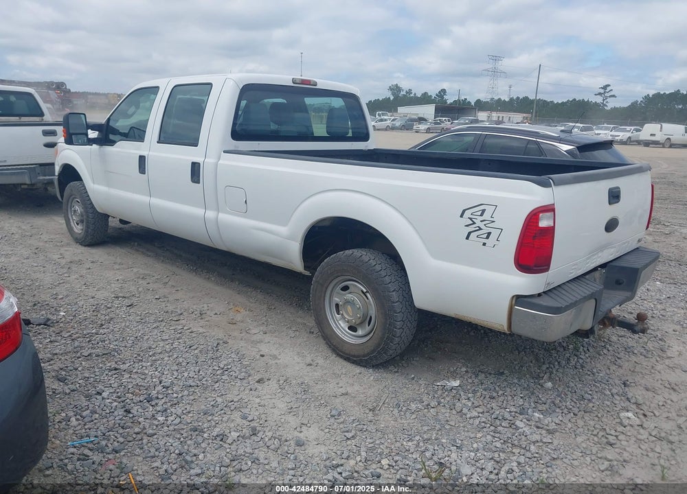 2011 FORD F-250 XL VIN: 1FT7W2B60BEC87842