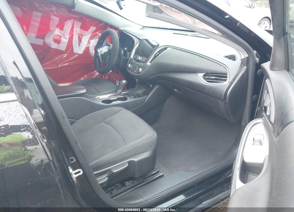 2020 CHEVROLET MALIBU VIN: 1G1ZD5ST9LF042113