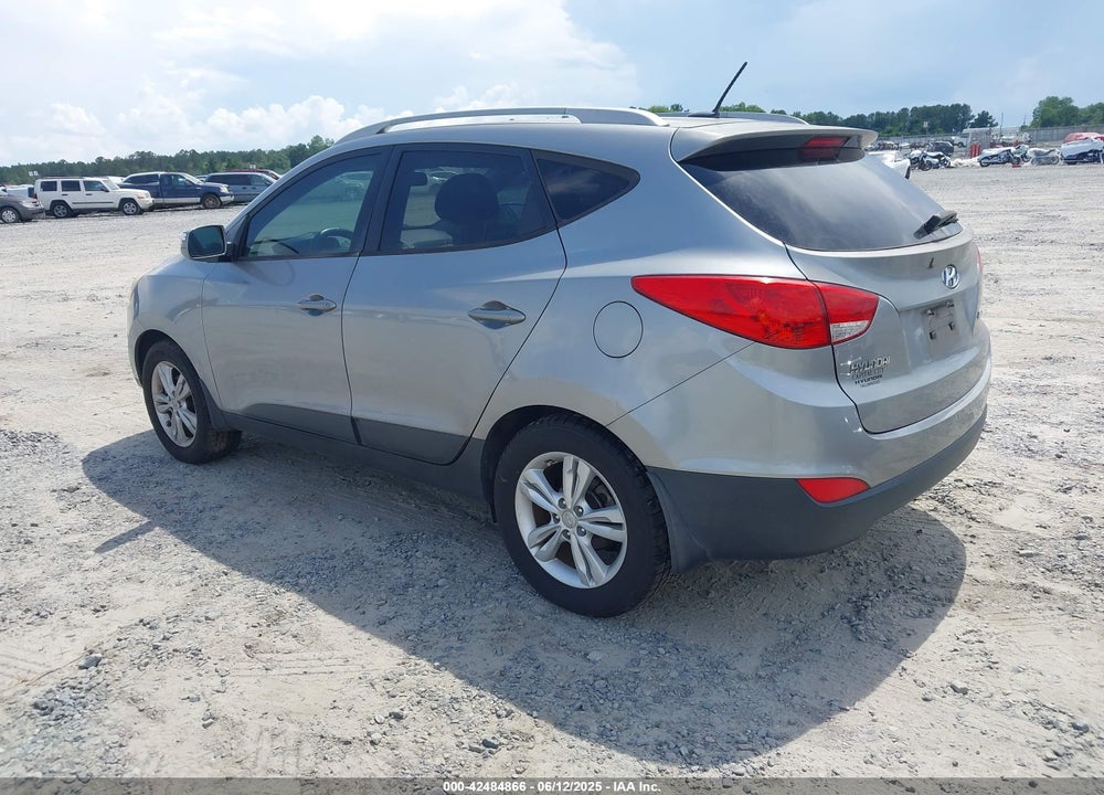 2013 HYUNDAI TUCSON VIN: KM8JU3AC0DU669849
