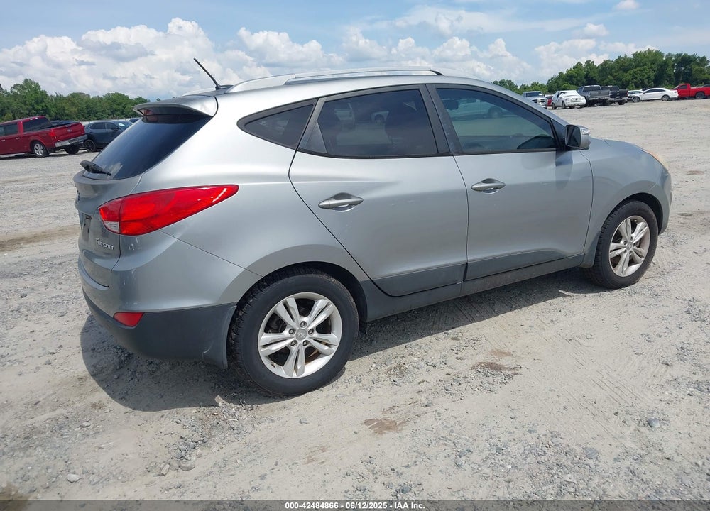 2013 HYUNDAI TUCSON VIN: KM8JU3AC0DU669849