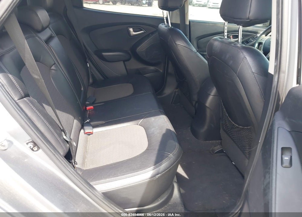 2013 HYUNDAI TUCSON VIN: KM8JU3AC0DU669849