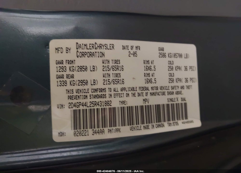 2005 DODGE GRAND CARAVAN SXT VIN: 2D4GP44L25R431882