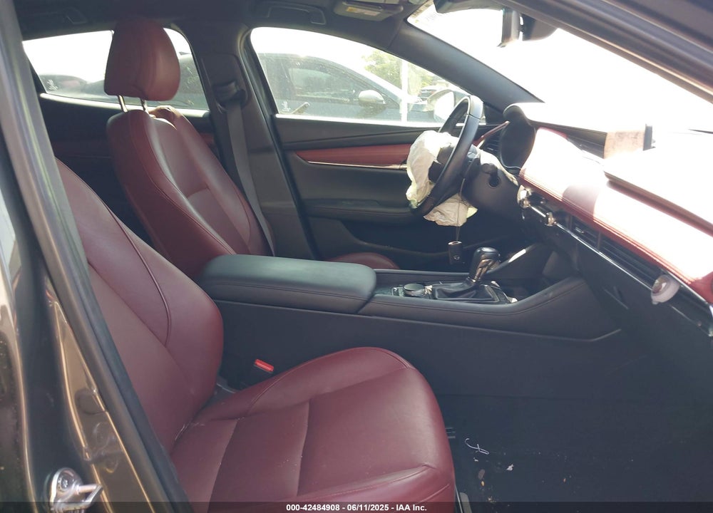 2019 MAZDA 3 VIN: JM1BPANM8K1133477