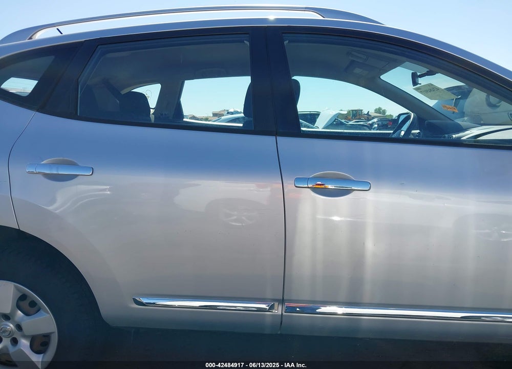 2014 NISSAN ROGUE SELECT S VIN: JN8AS5MVXEW715958