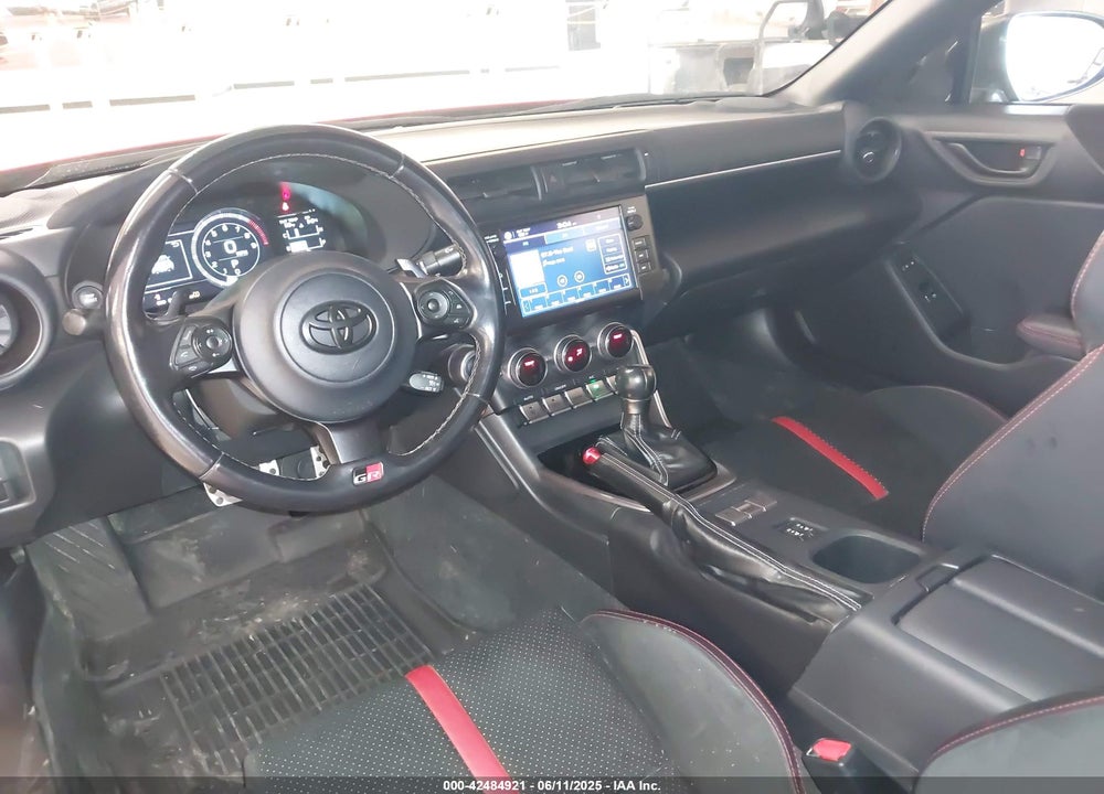 2022 TOYOTA GR86 PREMIUM VIN: JF1ZNBF16N8754622