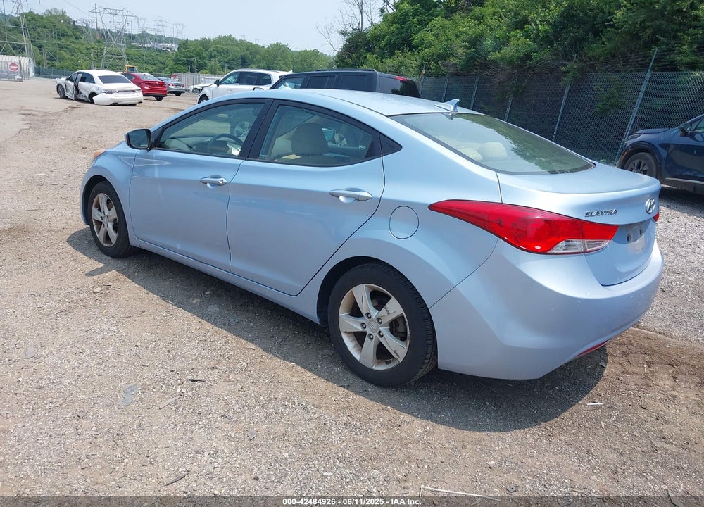 2011 HYUNDAI ELANTRA VIN: KMHDH4AE3BU150560