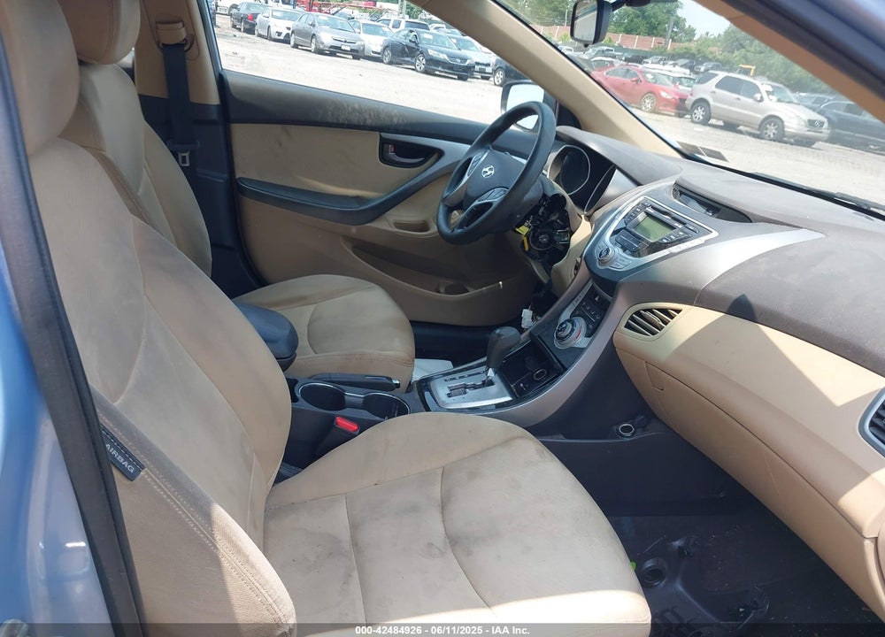 2011 HYUNDAI ELANTRA VIN: KMHDH4AE3BU150560