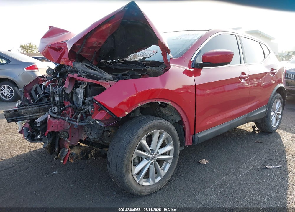 2017 NISSAN ROGUE SPORT VIN: JN1BJ1CP8HW006130