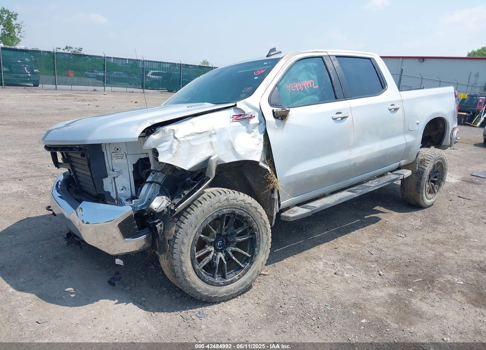 2021 CHEVROLET SILVERADO 1500 VIN: 1GCUYDET0MZ133556