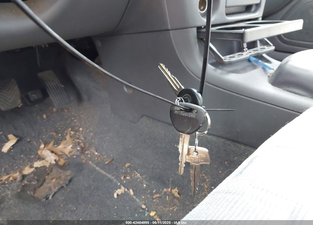 1998 MITSUBISHI MIRAGE DE VIN: JA3AY26A2WU001675
