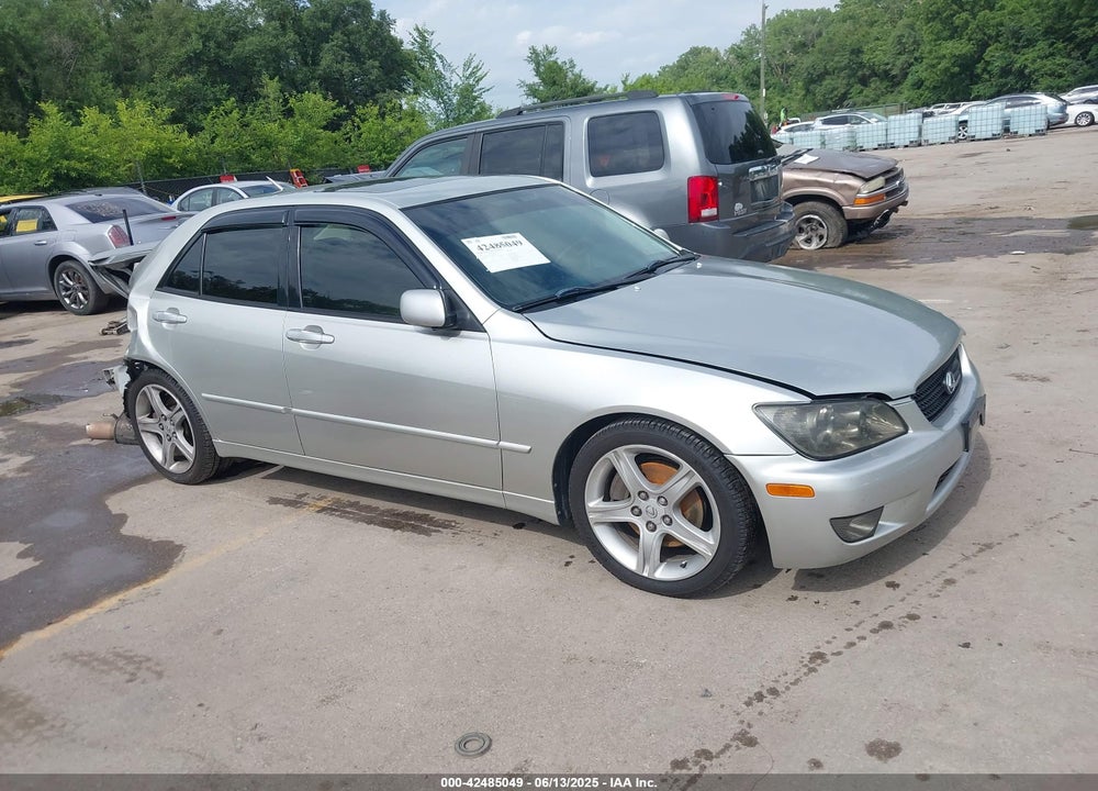 2004 LEXUS IS 300 VIN: JTHBD192540087647