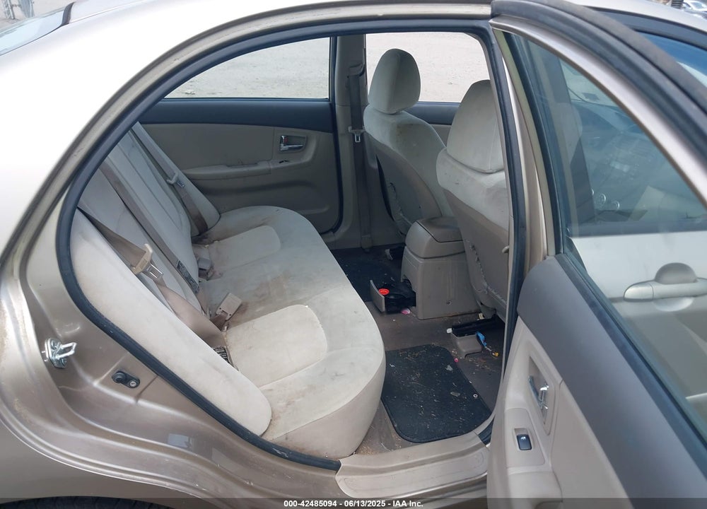 2009 KIA SPECTRA VIN: KNAFE221295604689
