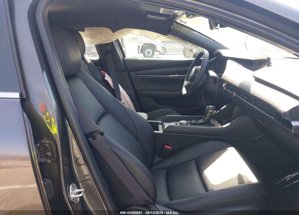 2023 MAZDA 3 VIN: JM1BPAKM1P1620953