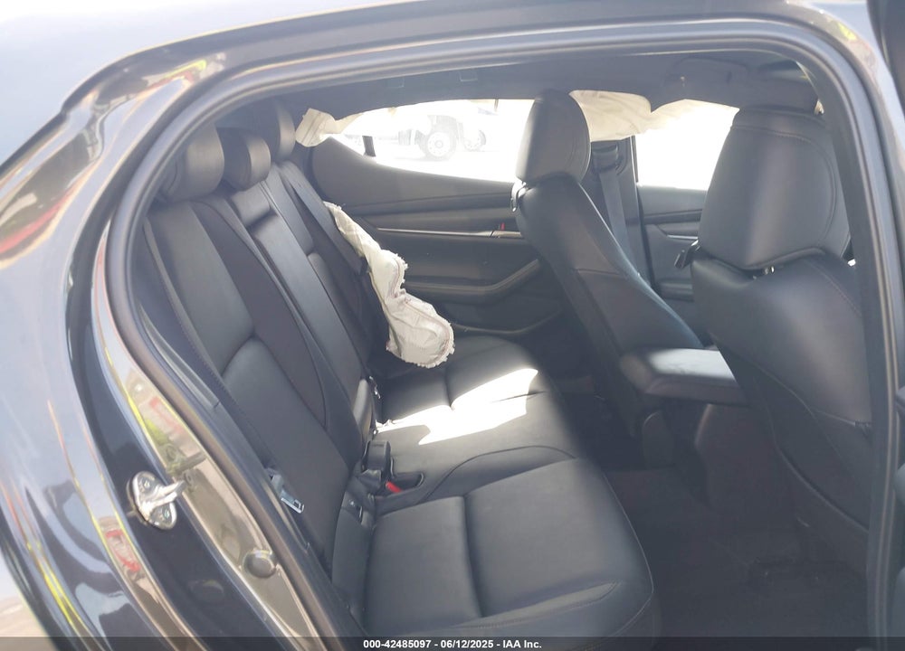 2023 MAZDA 3 VIN: JM1BPAKM1P1620953