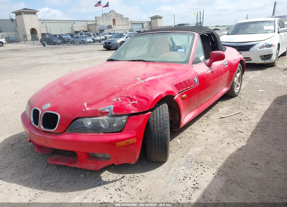 1998 BMW Z3 2.8 VIN: 4USCJ3337WLB63900