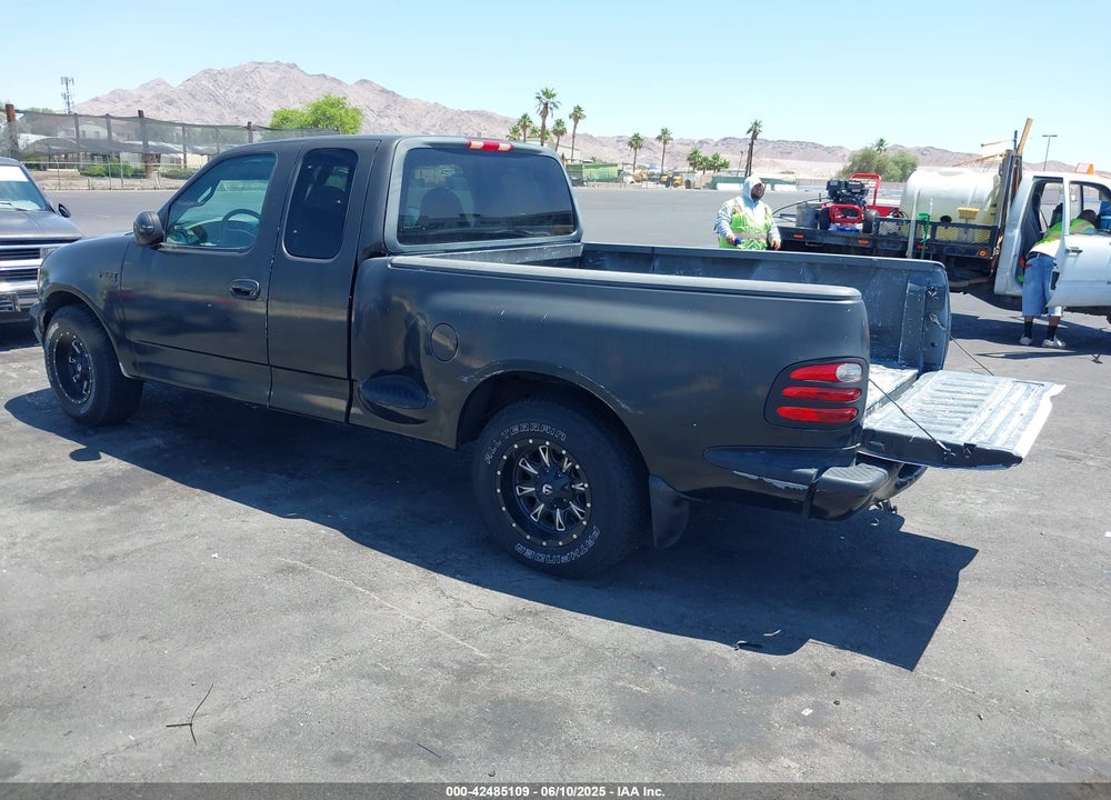 2000 FORD F-150 XL/XLT VIN: 1FTZX0729YKB50022