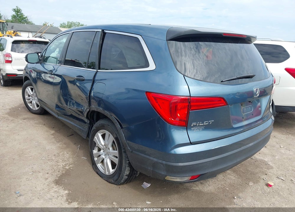 2016 HONDA PILOT VIN: 5FNYF6H10GB006409