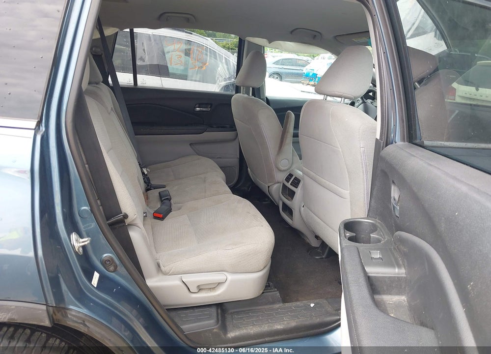 2016 HONDA PILOT VIN: 5FNYF6H10GB006409
