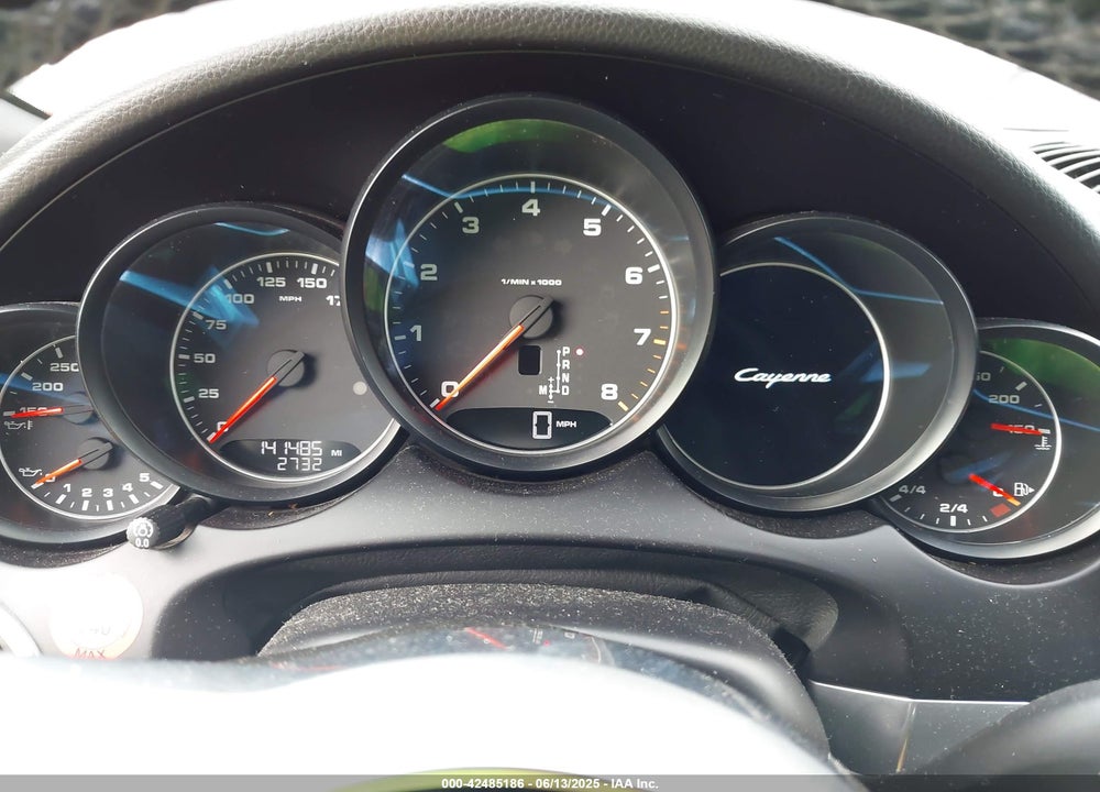 2017 PORSCHE CAYENNE VIN: WP1AA2A22HKA82177
