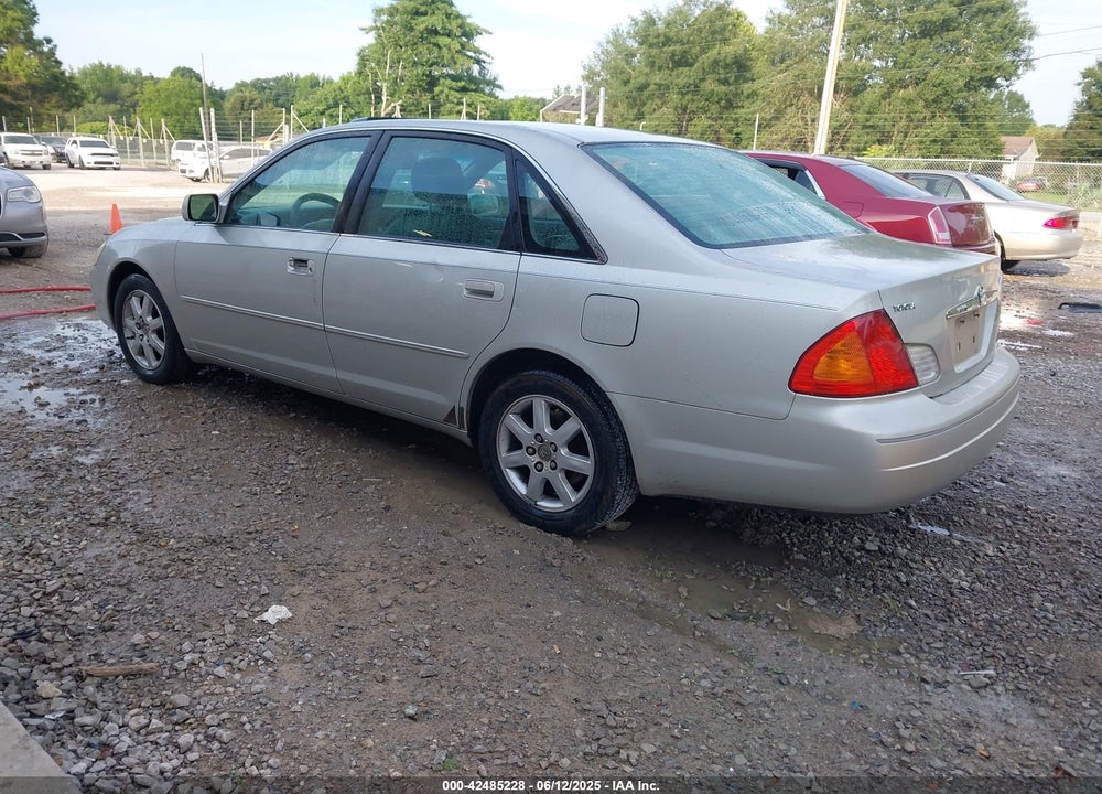 2001 TOYOTA AVALON XLS VIN: 4T1BF28B61U132940