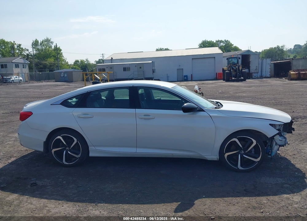 2022 HONDA ACCORD VIN: 1HGCV1F42NA066261