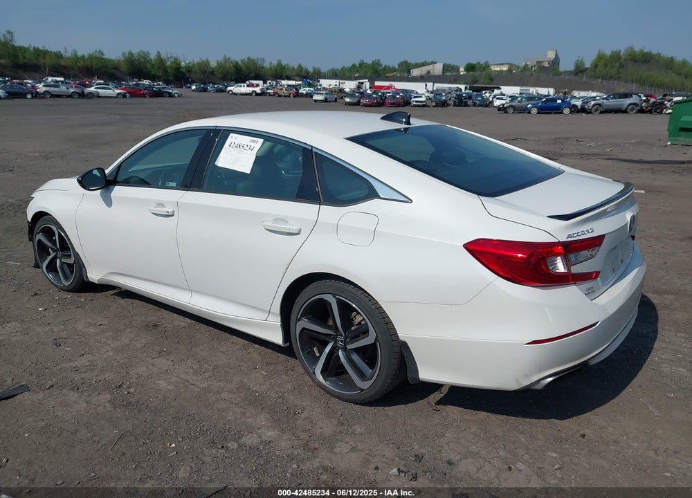 2022 HONDA ACCORD VIN: 1HGCV1F42NA066261