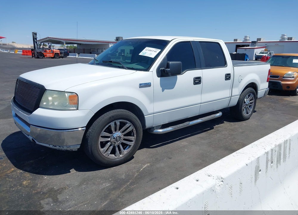 2005 FORD F-150 XLT VIN: 1FTRW12W55KC15429