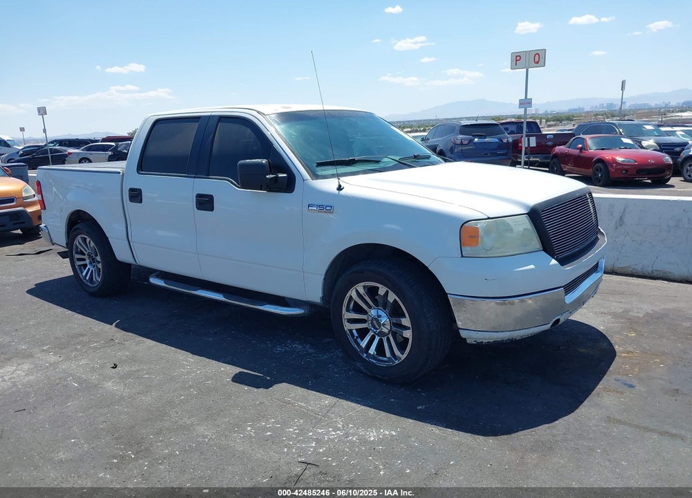 2005 FORD F-150 XLT VIN: 1FTRW12W55KC15429