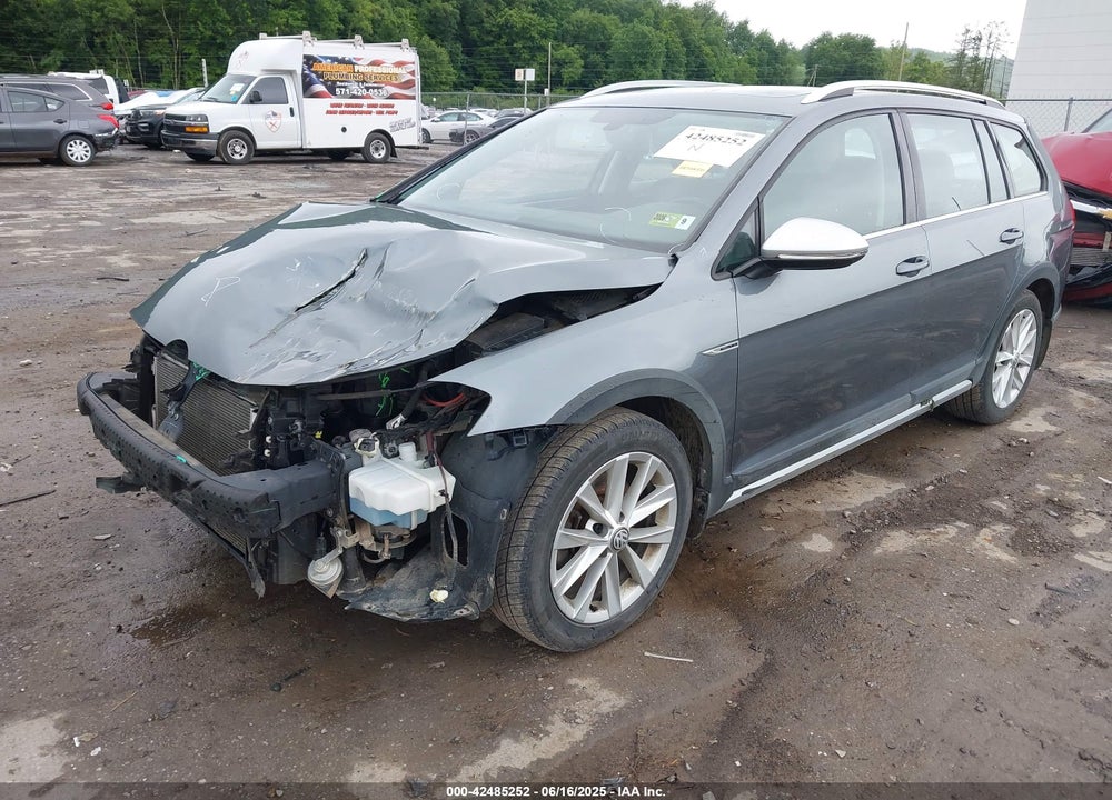 2017 VOLKSWAGEN GOLF ALLTRACK VIN: 3VWH17AU9HM514476