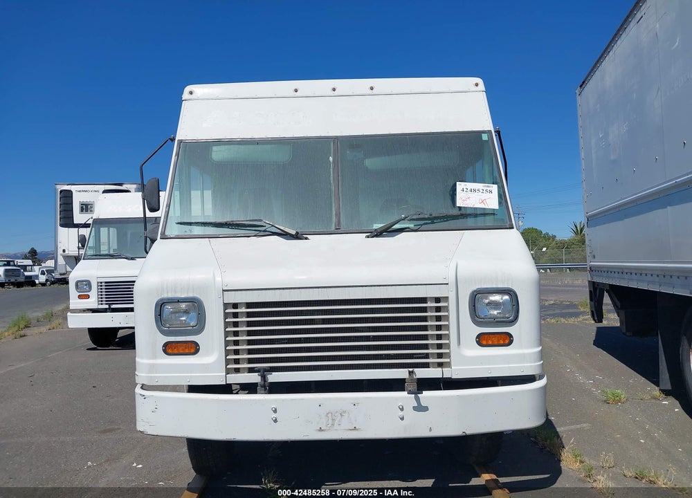 2014 FORD ECONOLINE E450 SUPER D CMM STRP CHS VIN: 1FC3E4KL2EDA92225