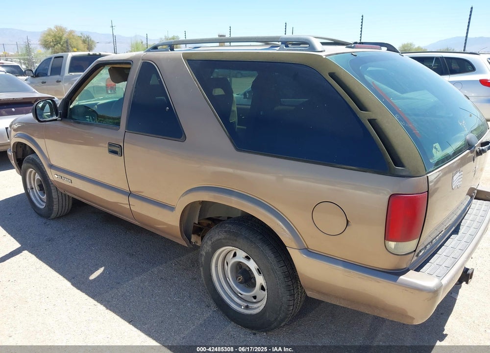 1997 CHEVROLET BLAZER VIN: 1GNCS18W7VK112285