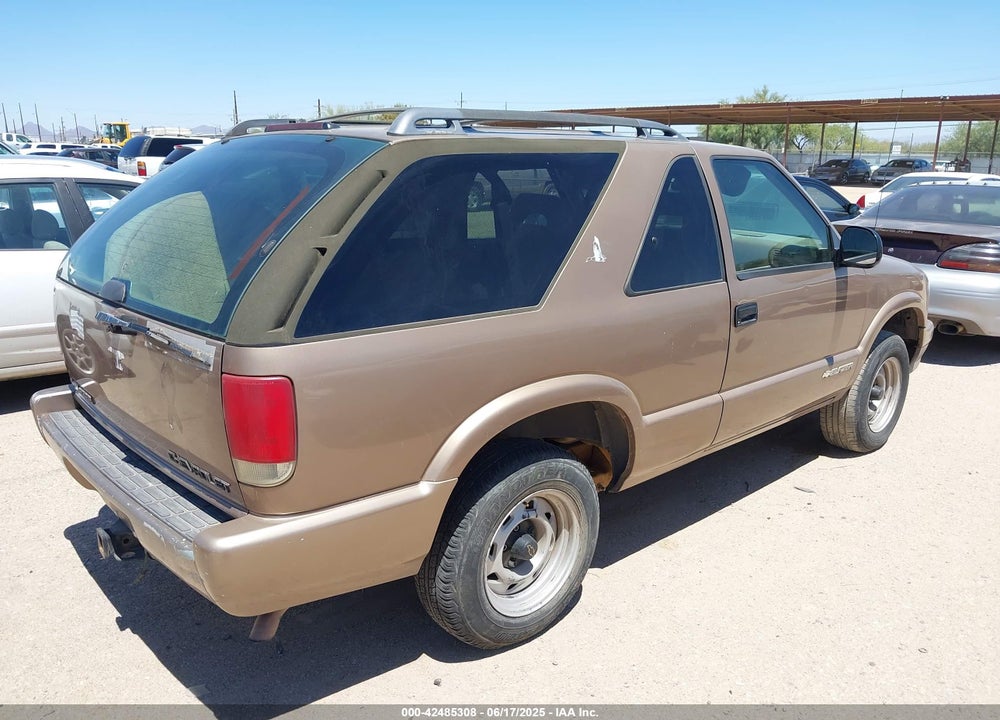 1997 CHEVROLET BLAZER VIN: 1GNCS18W7VK112285