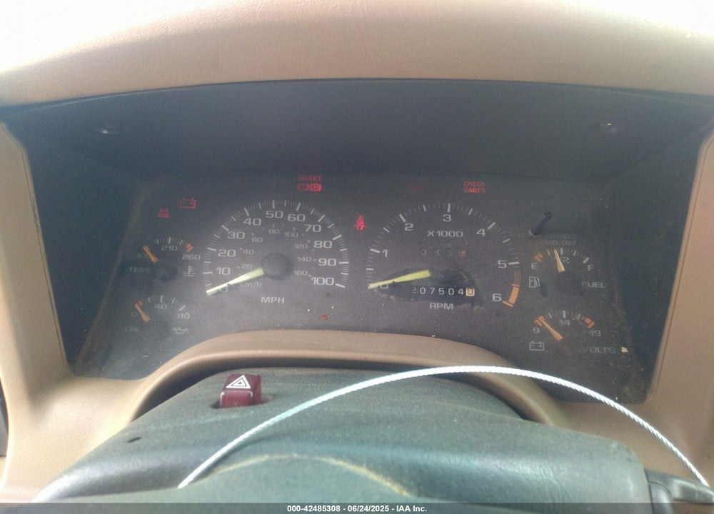 1997 CHEVROLET BLAZER VIN: 1GNCS18W7VK112285
