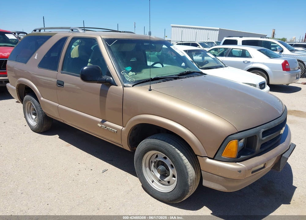 1997 CHEVROLET BLAZER VIN: 1GNCS18W7VK112285