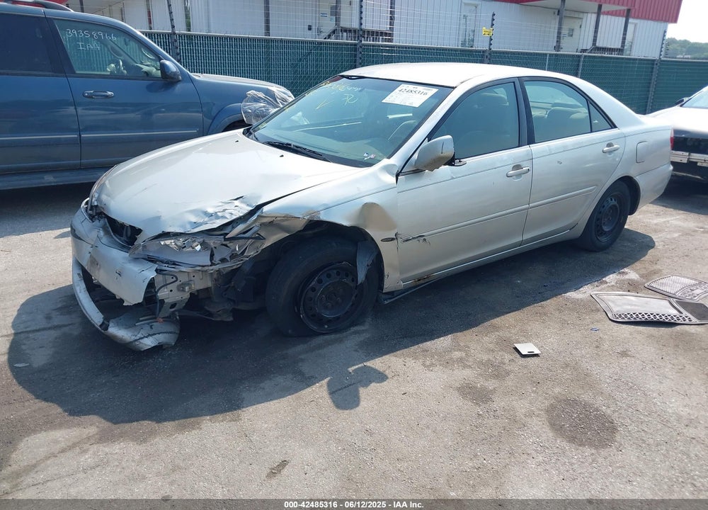 2002 TOYOTA CAMRY VIN: 4T1BE32KX2U552087