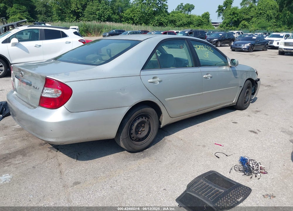 2002 TOYOTA CAMRY VIN: 4T1BE32KX2U552087