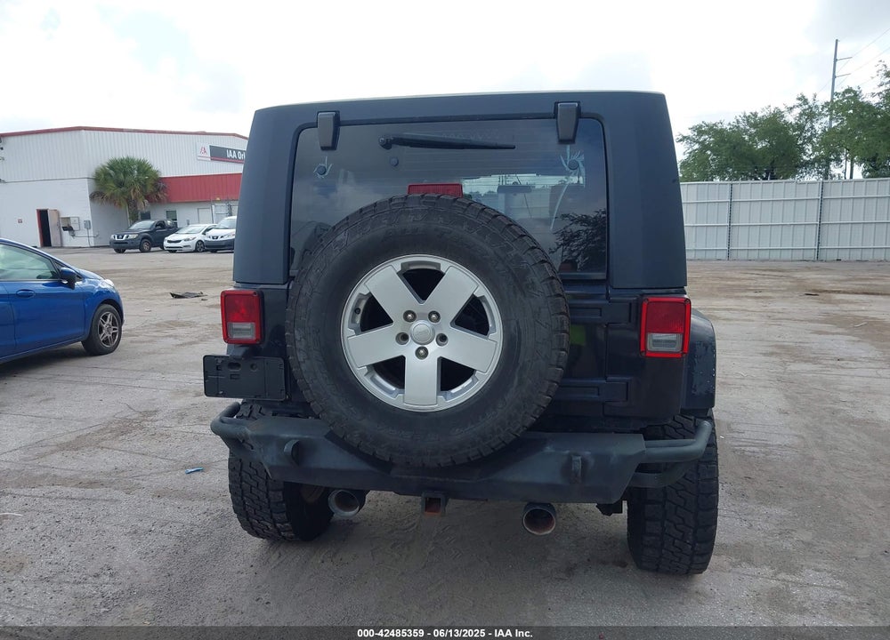 2007 JEEP WRANGLER UNLIMITED SAHARA VIN: 1J8GA59187L104774