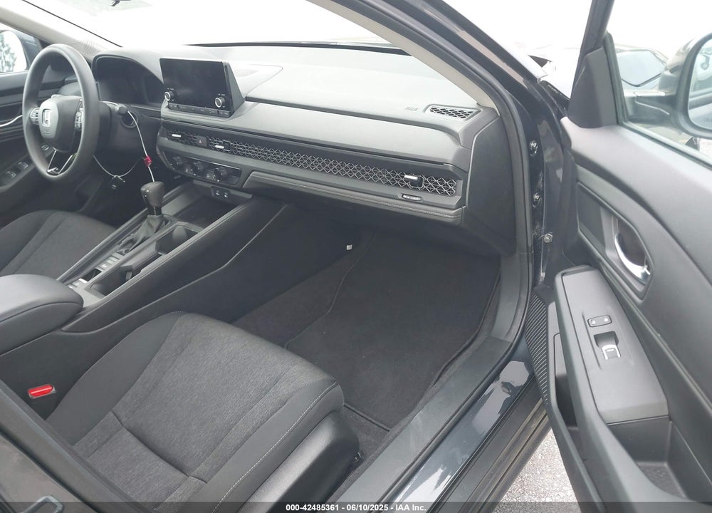 2024 HONDA ACCORD EX VIN: 1HGCY1F39RA047212
