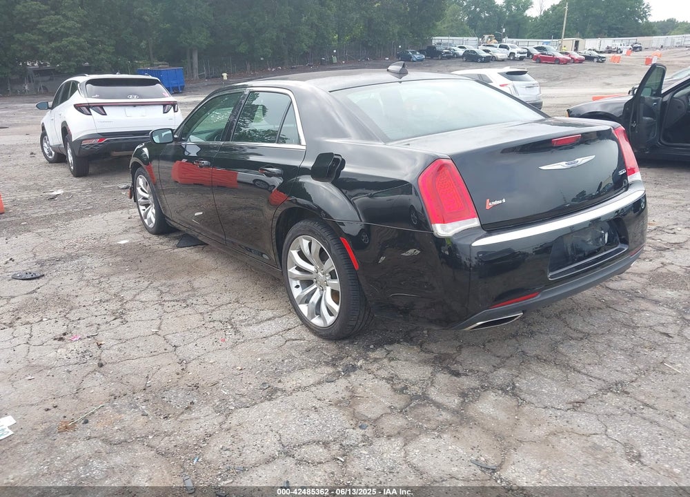 2019 CHRYSLER 300 VIN: 2C3CCAAG7KH601334